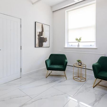 Luxury, Open Plan Apartment برادفورد المظهر الخارجي الصورة