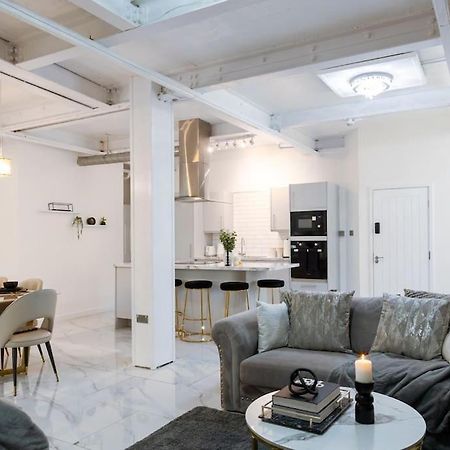 Luxury, Open Plan Apartment برادفورد المظهر الخارجي الصورة